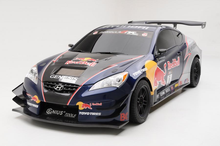  Hyundai Genesis Coupe Red Bull by RMR 2010 года  (фото 5 из 24)